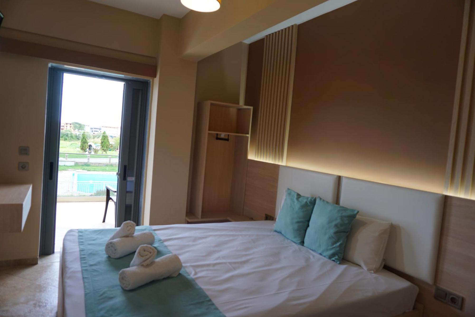 Aparthotel House Michalis Sarti Zewnętrze zdjęcie