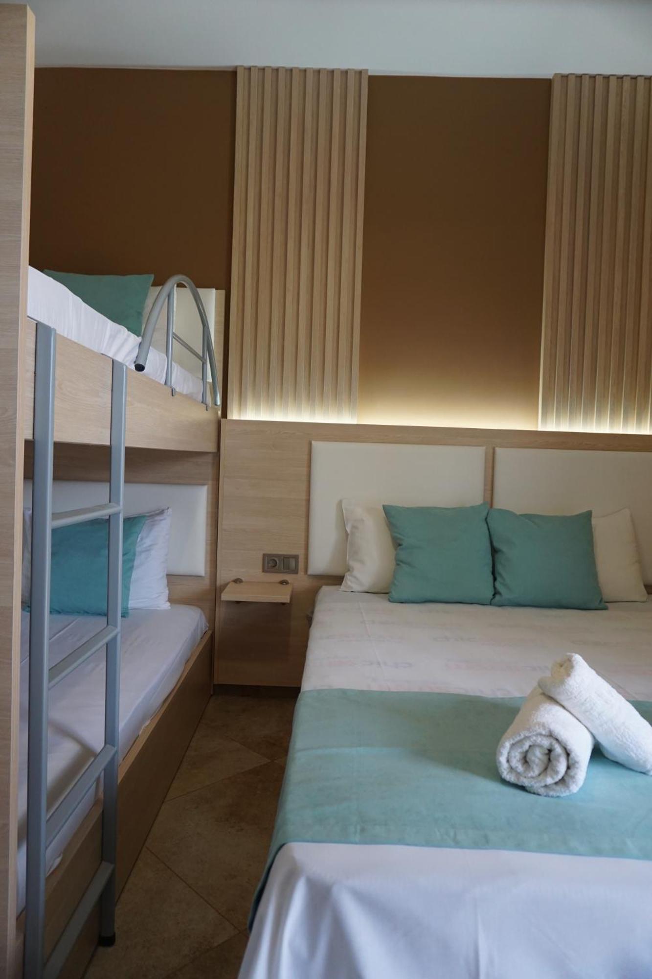 Aparthotel House Michalis Sarti Zewnętrze zdjęcie