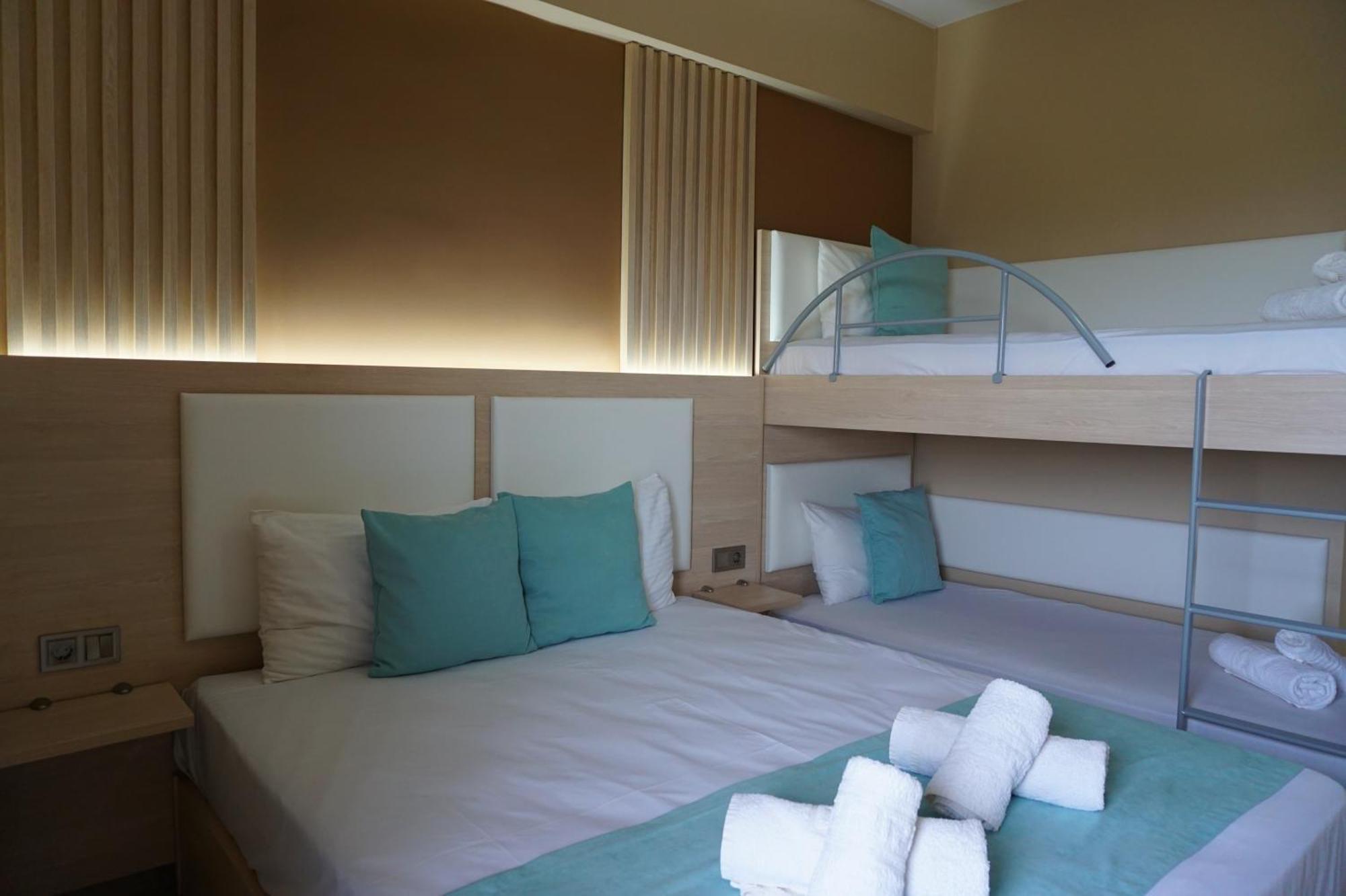 Aparthotel House Michalis Sarti Zewnętrze zdjęcie