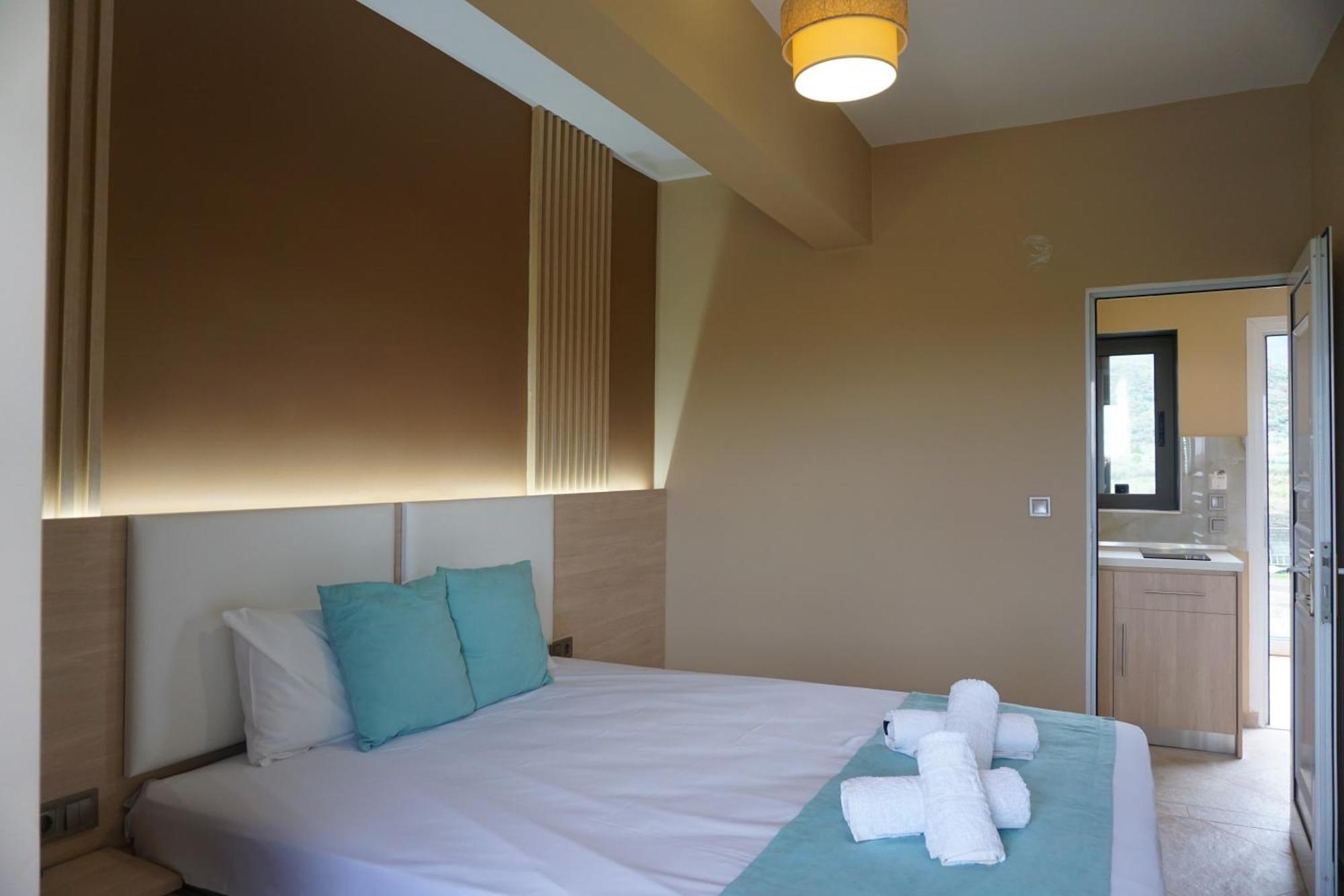 Aparthotel House Michalis Sarti Zewnętrze zdjęcie